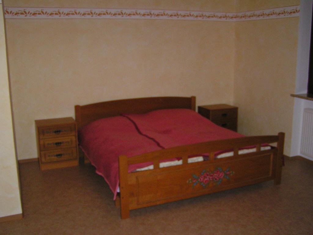 Domizil Hotell Moosbach  Rum bild